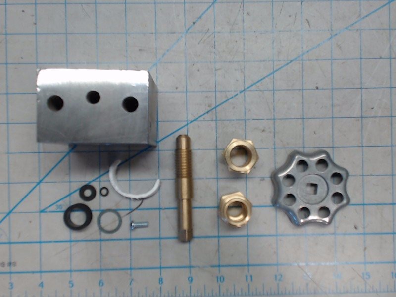 Block Lower Fuel Sight Glass - Carbody