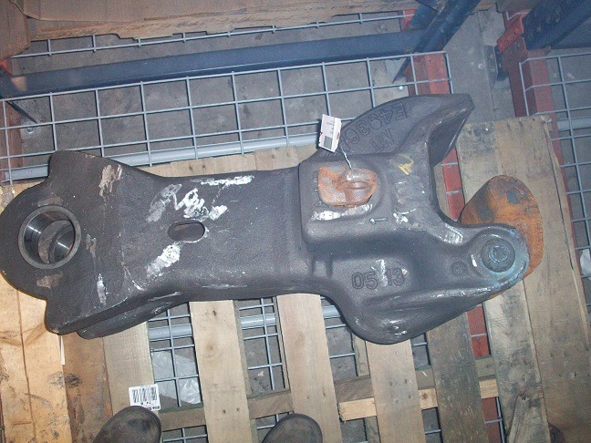 Coupler, Alignment - Carbody