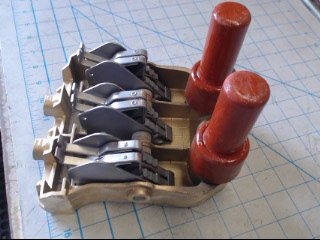 Holder, Brush - Electrical Rotating - Traction Motor