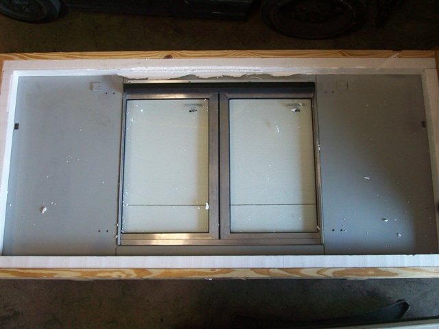 Window Sash Assembly - Carbody
