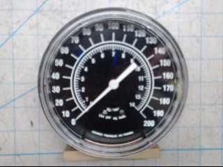 Pressure Gauge - Carbody