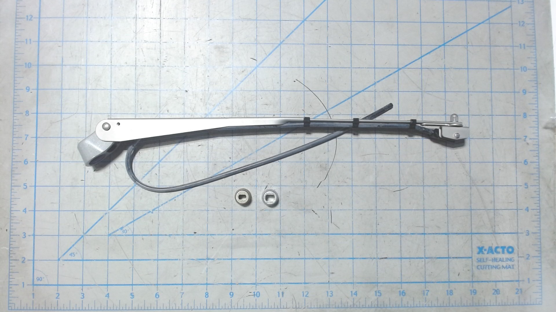 Wiper Arm 15 Inch - Carbody