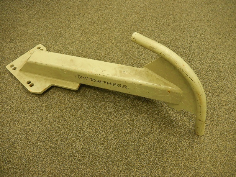 Sand Pipe and Support - Truck