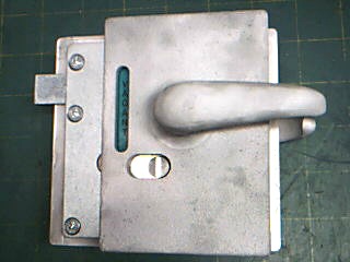 Modesty Lock Toilet Right Hand - Carbody